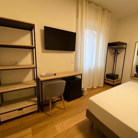 Foresteria Dansi Varese Kültér fotó